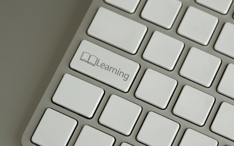 What Is Visual Learning? A Complete Guide for Students and Professionals